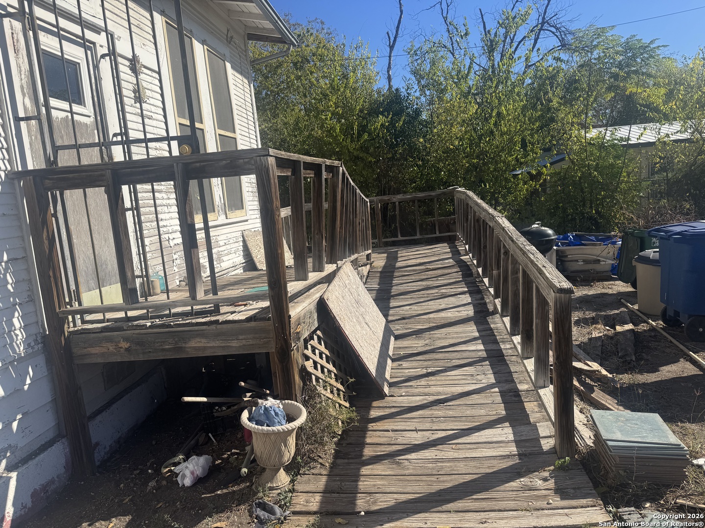 2424 Buena Vista San Antonio TX 78207
