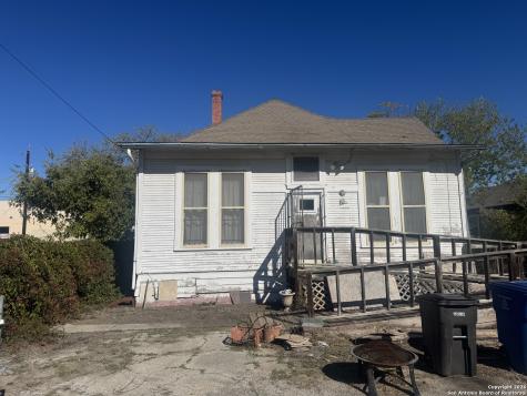 2424 Buena Vista San Antonio TX 78207