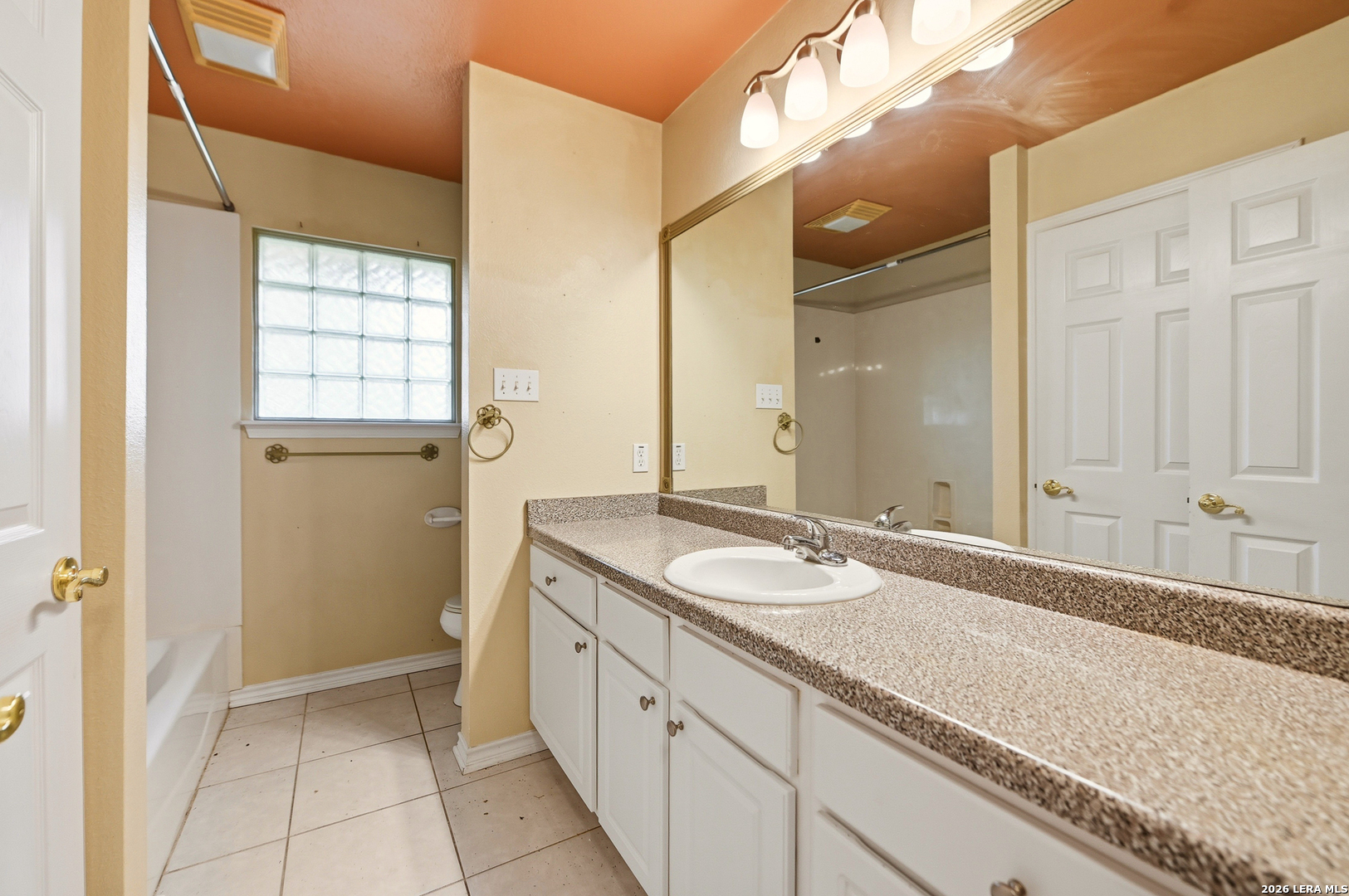 1320 Continental Drive Pleasanton TX 78064
