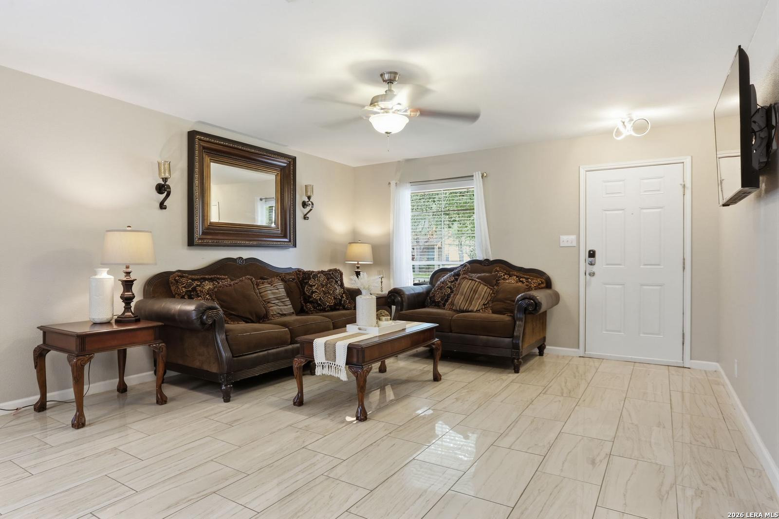 5930 Sapphire Cave San Antonio TX 78222