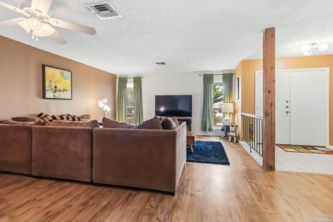13719 Sunny Glen San Antonio TX 78217