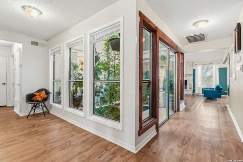 13719 Sunny Glen San Antonio TX 78217