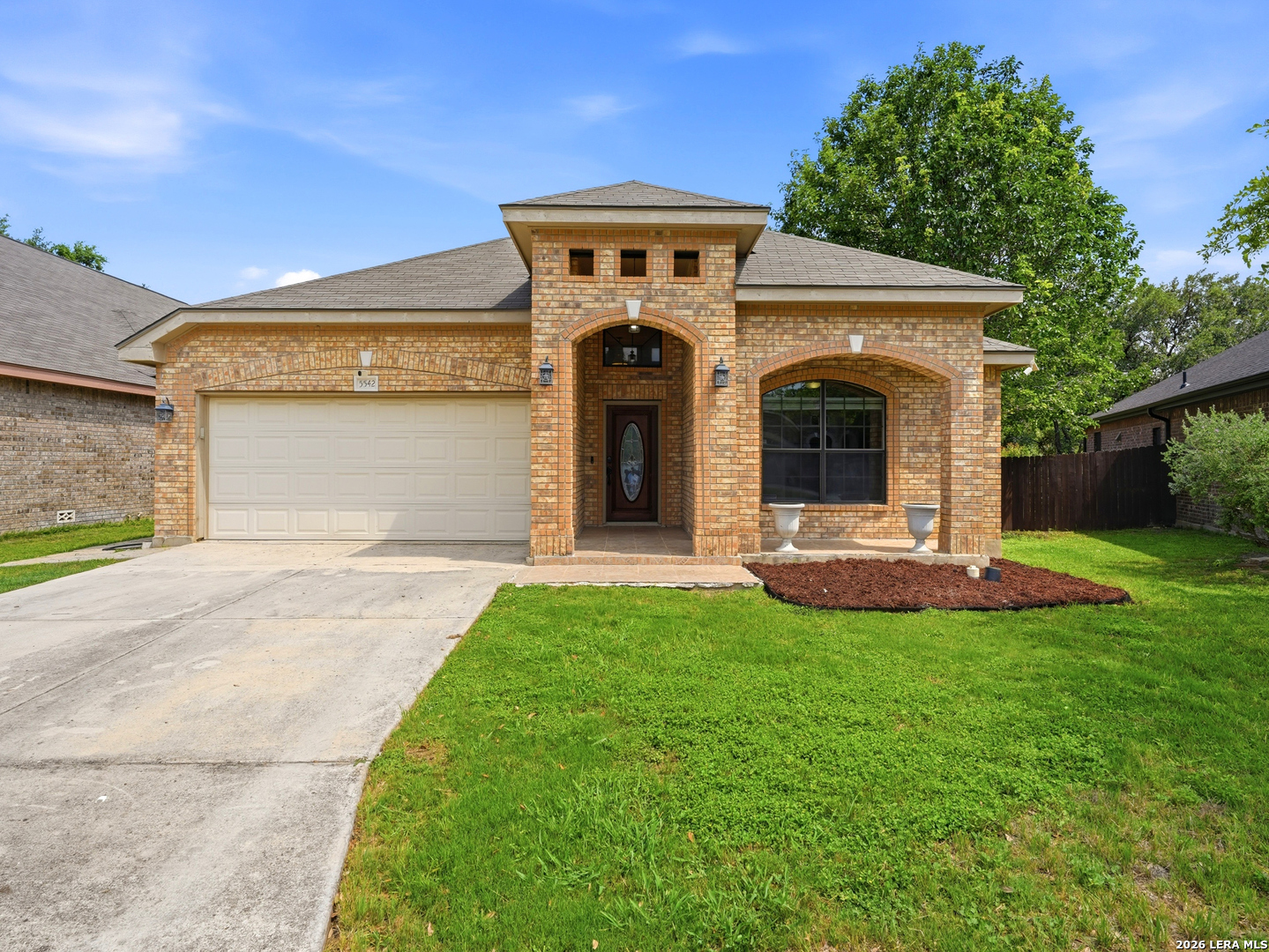 5542 Cross Pond San Antonio TX 78249