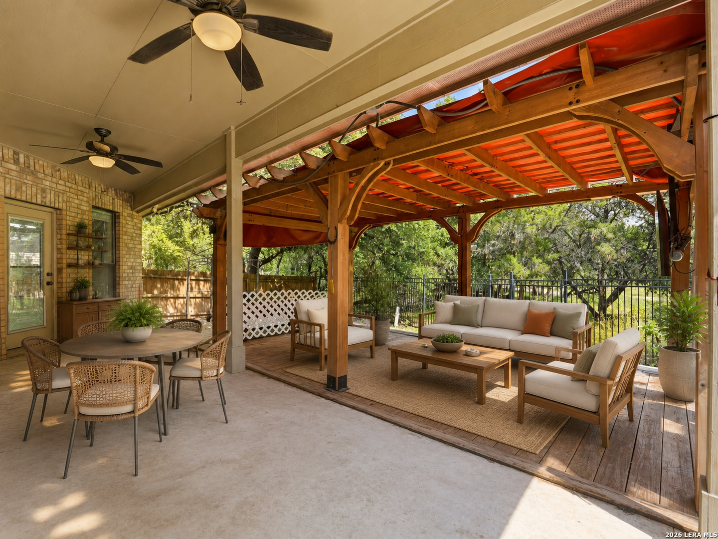 5542 Cross Pond San Antonio TX 78249