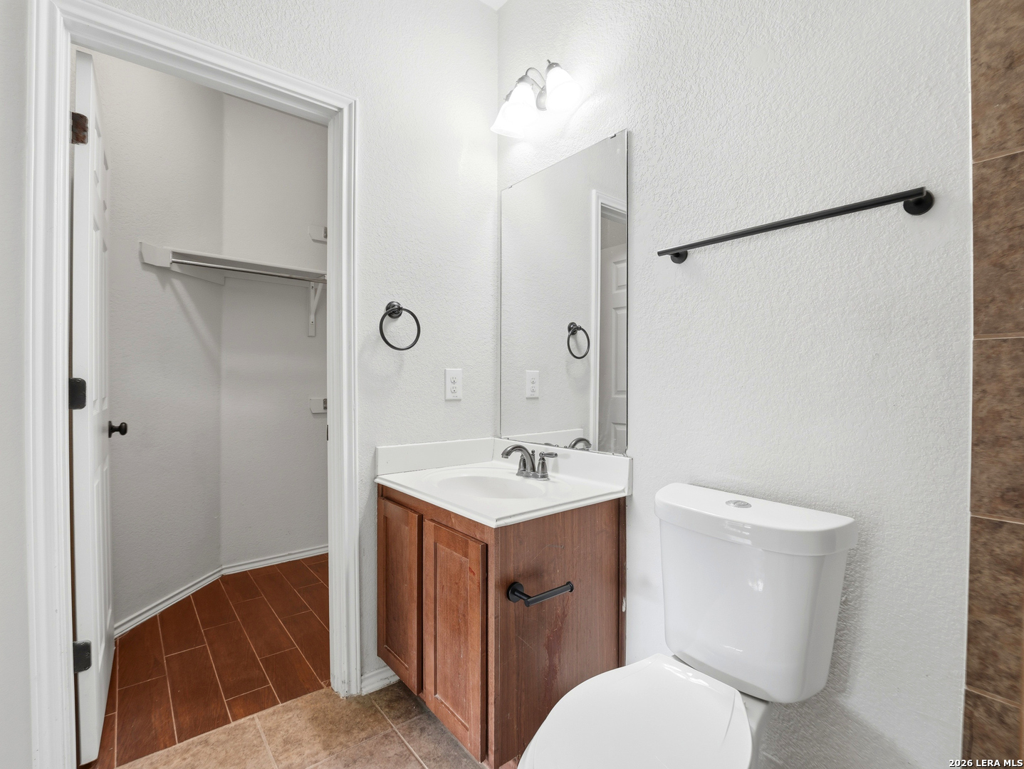 5542 Cross Pond San Antonio TX 78249