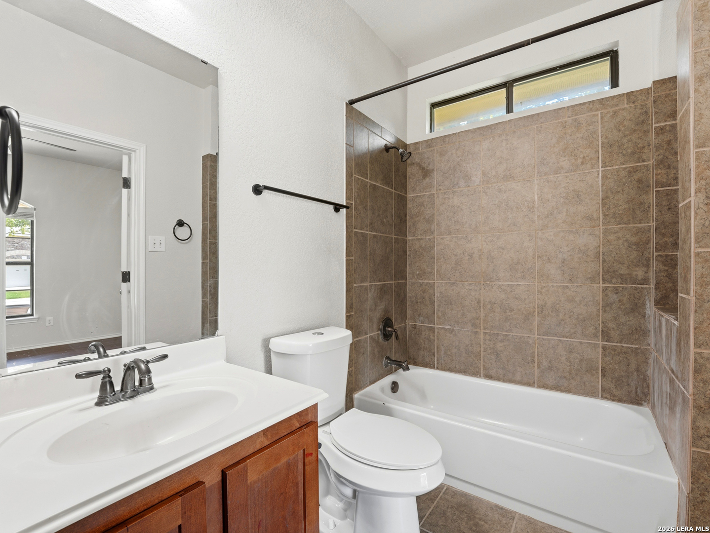 5542 Cross Pond San Antonio TX 78249