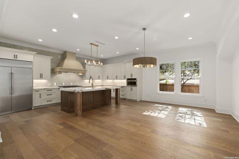 271 Retama Place Alamo Heights TX 78209