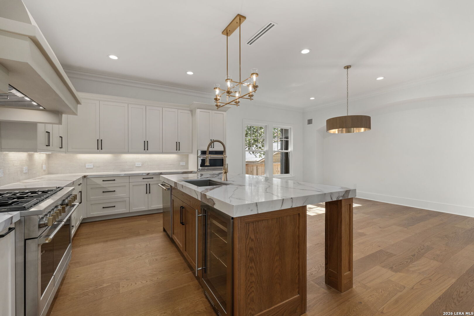 271 Retama Place Alamo Heights TX 78209