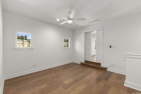 271 Retama Place Alamo Heights TX 78209