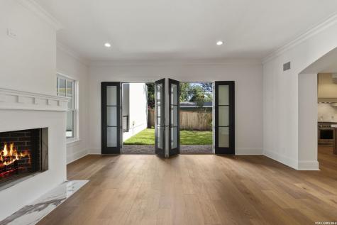271 Retama Place Alamo Heights TX 78209