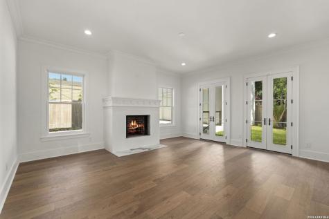 271 Retama Place Alamo Heights TX 78209
