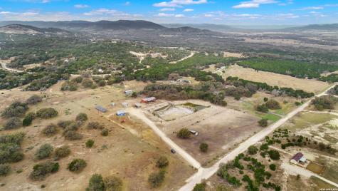 179 Pvt Road 3830 Utopia TX 78884