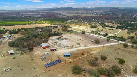 179 Pvt Road 3830 Utopia TX 78884