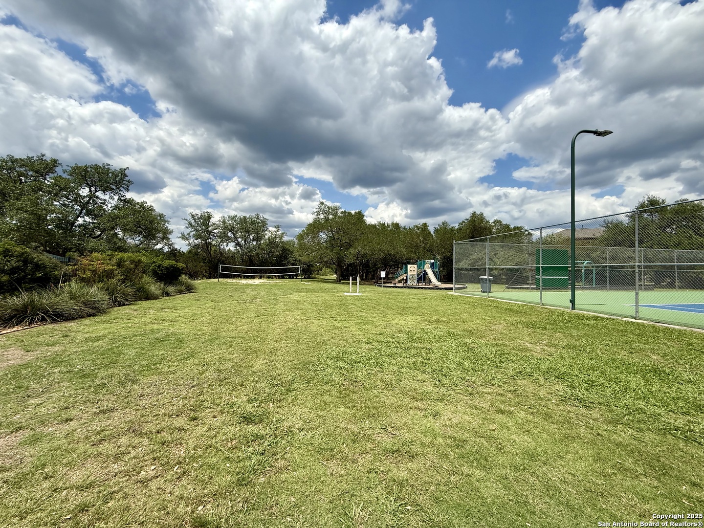 25215 Estancia San Antonio TX 78260