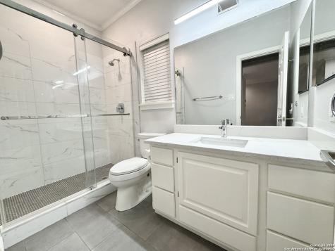 410 Shadowbluff San Antonio TX 78216