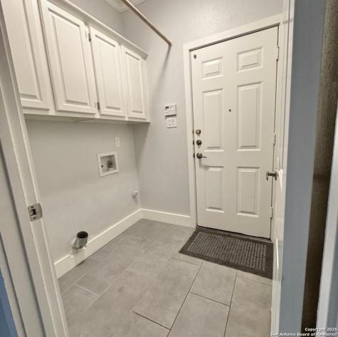 410 Shadowbluff San Antonio TX 78216