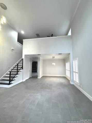 410 Shadowbluff San Antonio TX 78216