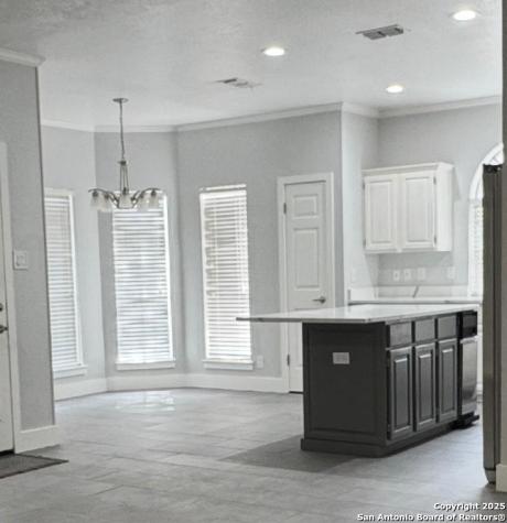 410 Shadowbluff San Antonio TX 78216