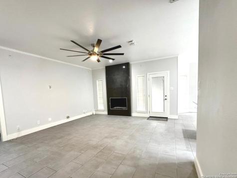 410 Shadowbluff San Antonio TX 78216