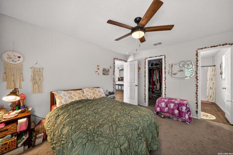 1050 Cozumel Emerald San Antonio TX 78253