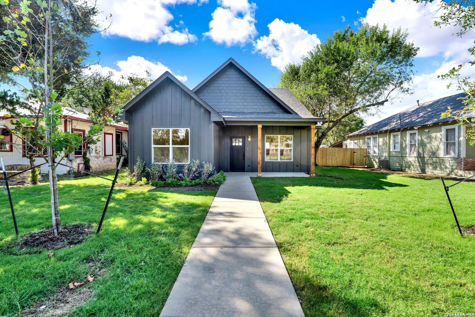 1407 21st Street Hondo TX 78861