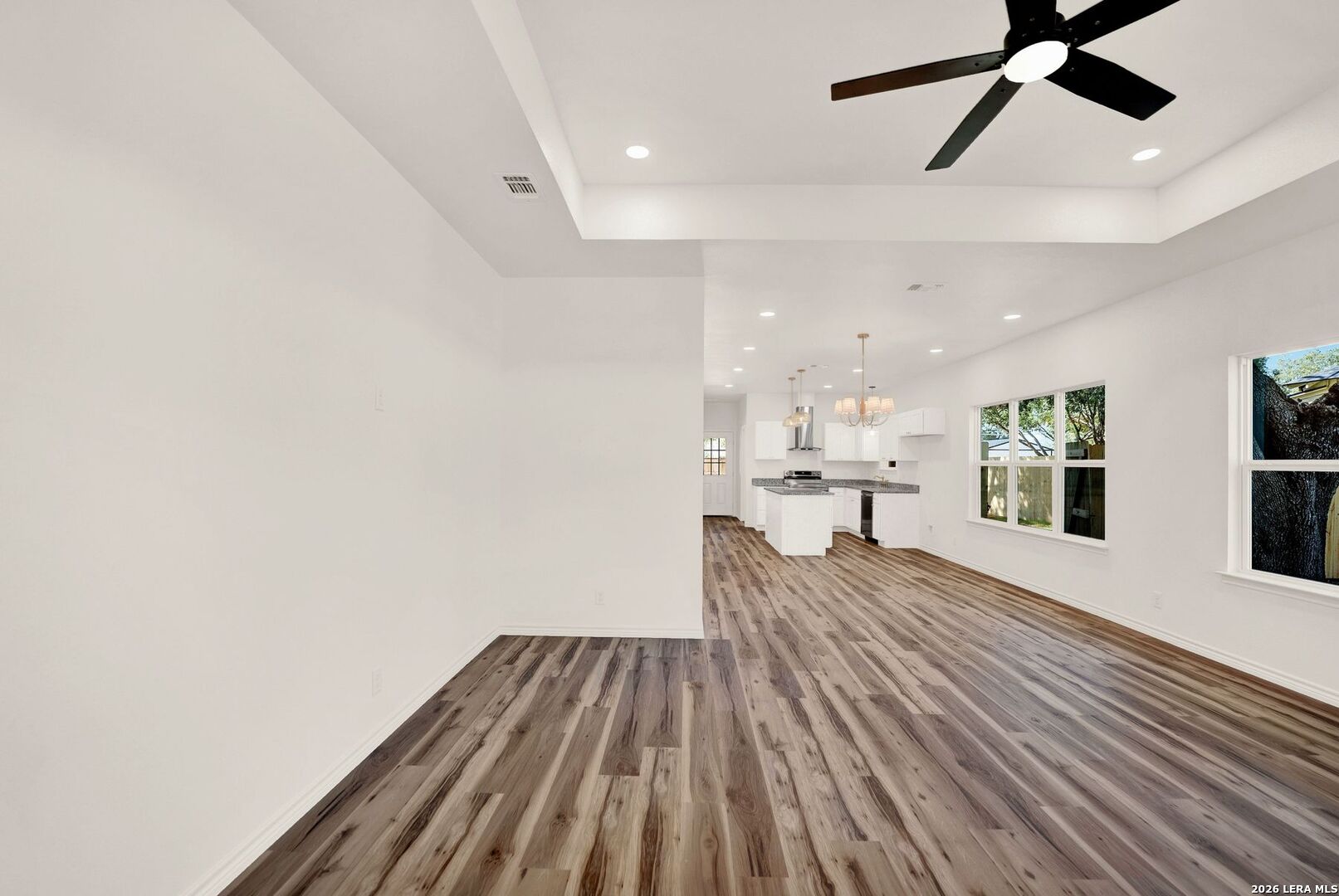 1407 21st Street Hondo TX 78861