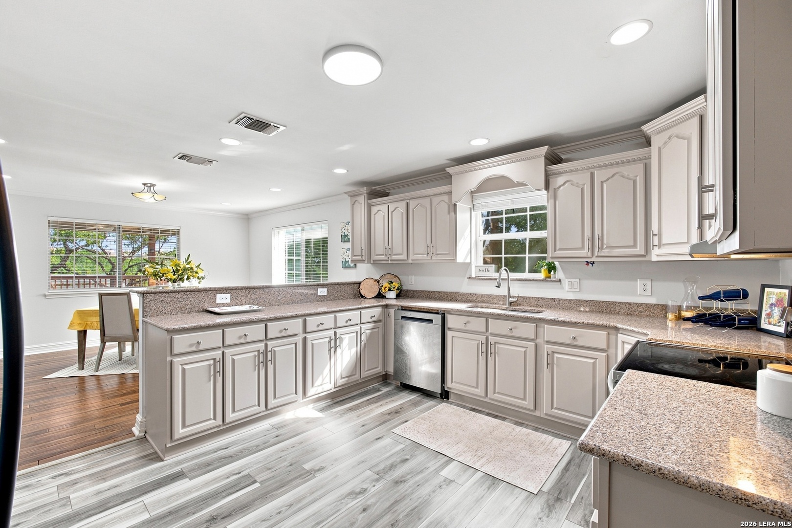 740 Deer Cross Lane San Antonio TX 78260