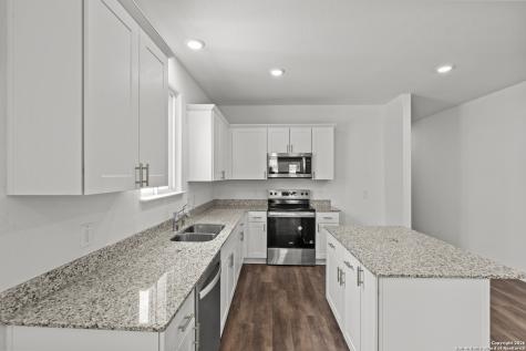 5143 Bay Breeze San Antonio TX 78245