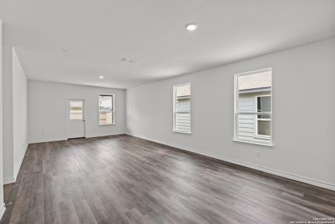 5143 Bay Breeze San Antonio TX 78245