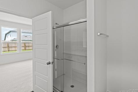 5143 Bay Breeze San Antonio TX 78245