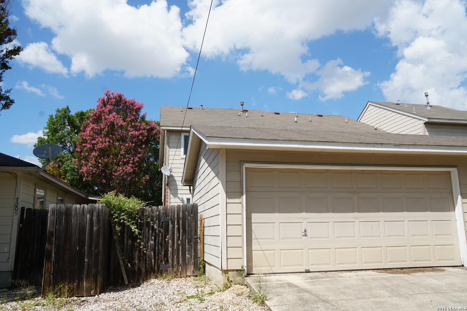 7203 Snowden Crest San Antonio TX 78240