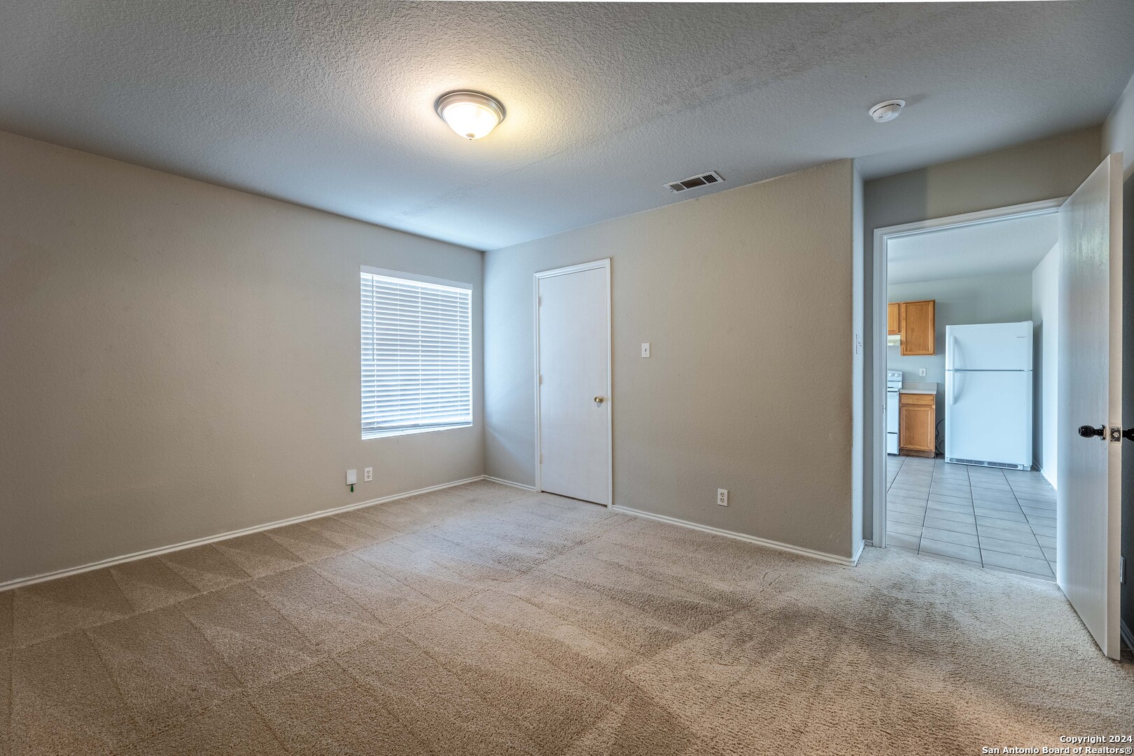 6119 Lauras Farm San Antonio TX 78244