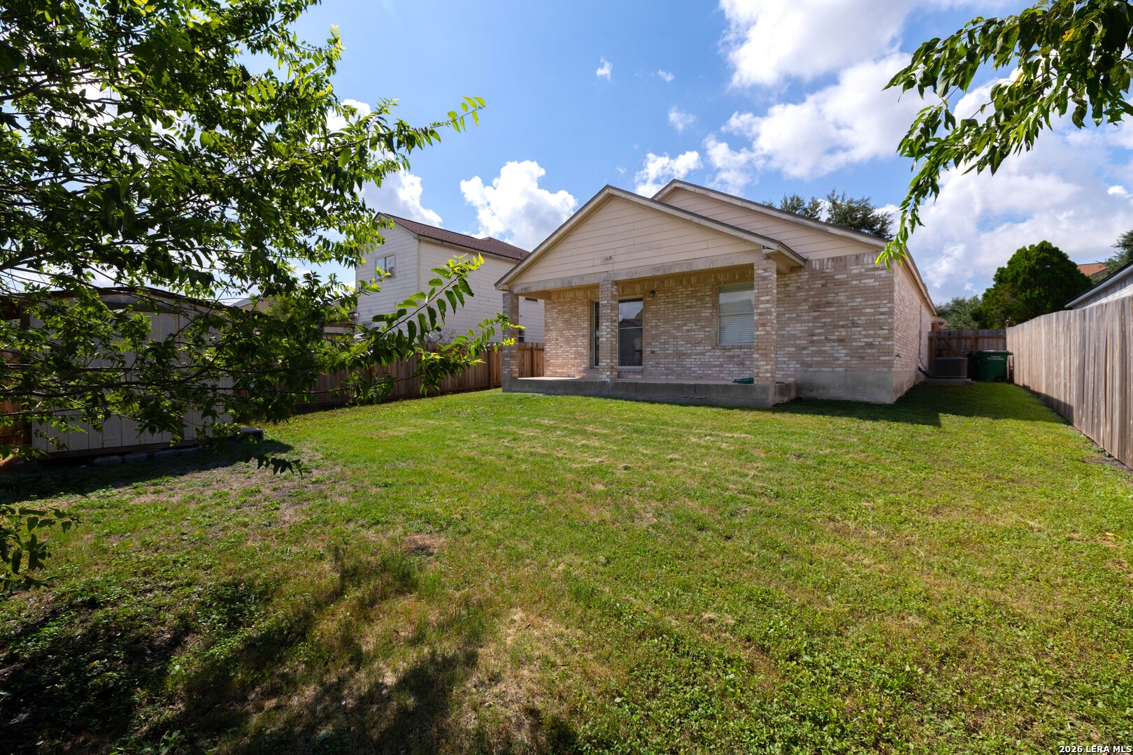 6119 Lauras Farm San Antonio TX 78244