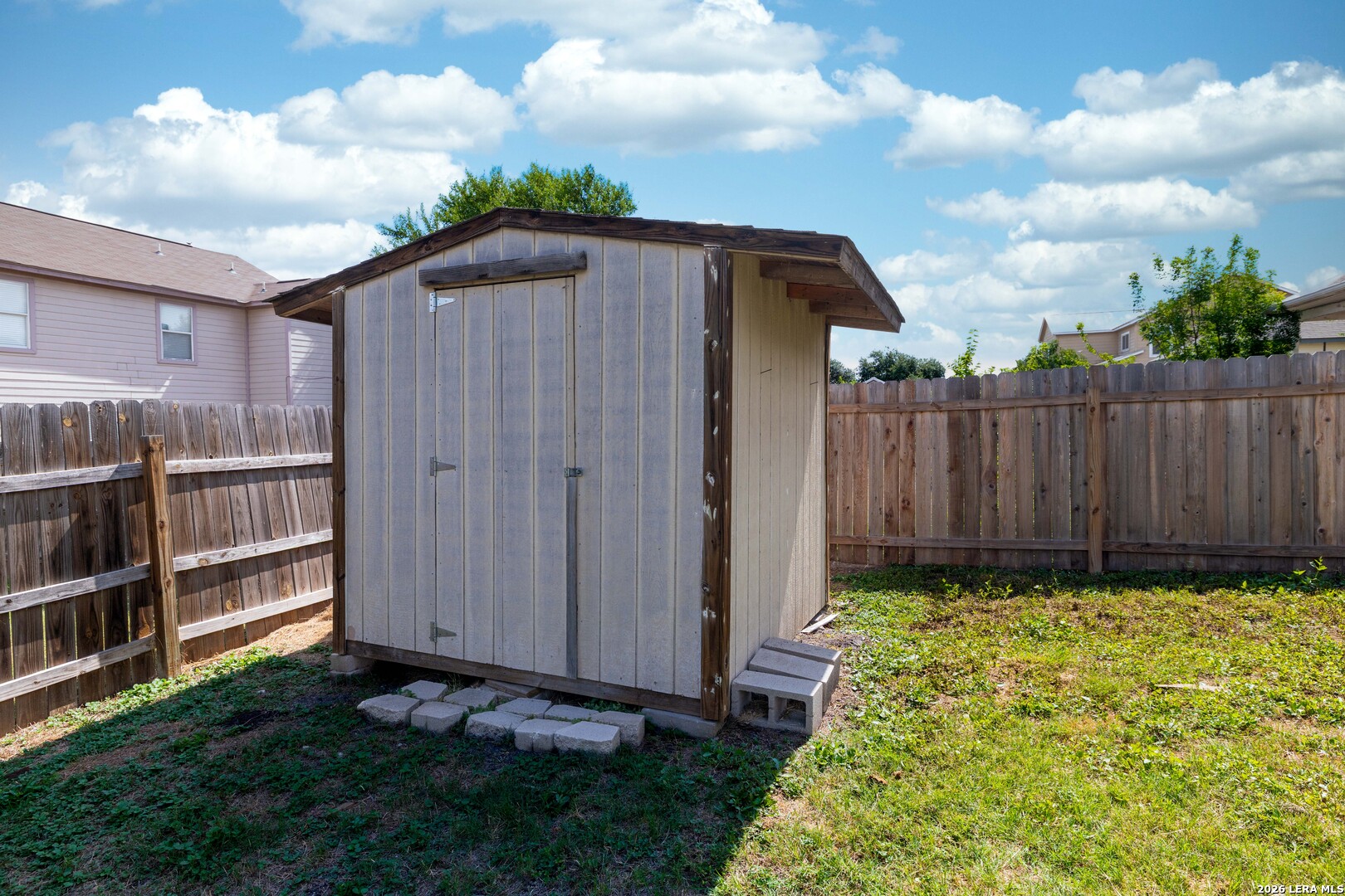 6119 Lauras Farm San Antonio TX 78244