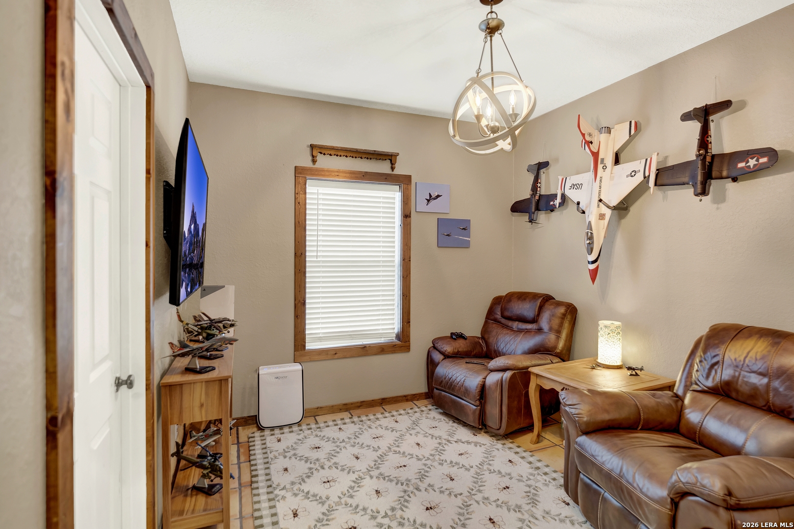 1831 County Road 7711 Devine TX 78016