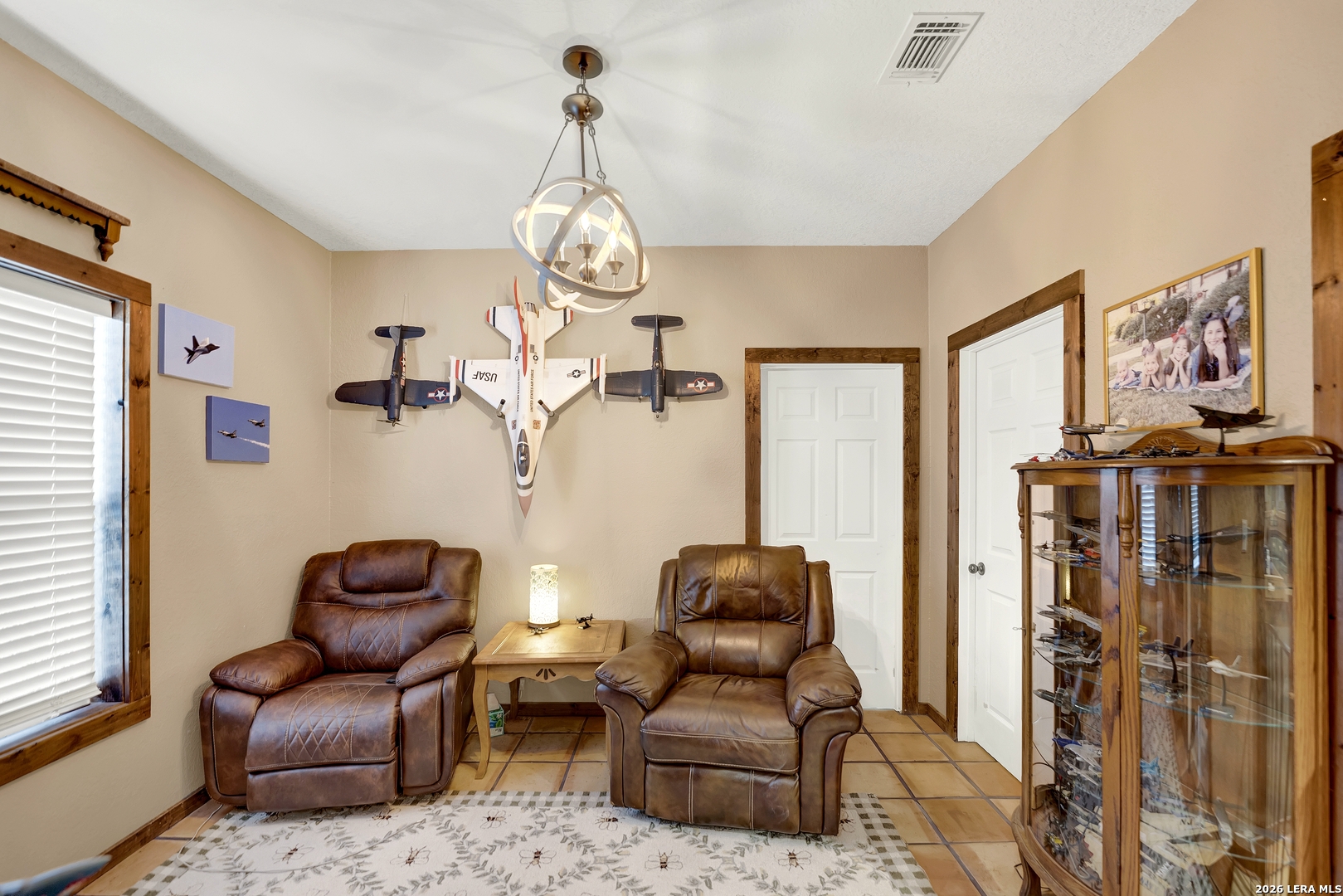 1831 County Road 7711 Devine TX 78016