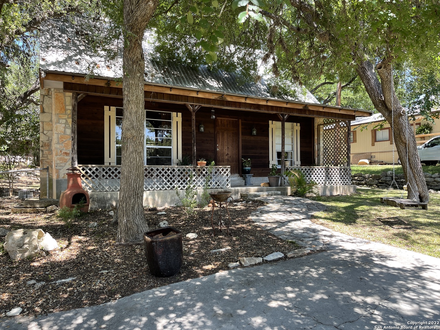 885 Tamarack Drive Canyon Lake TX 78133