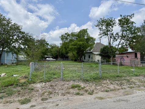 622 Martin Luther King Drive San Antonio TX 78203