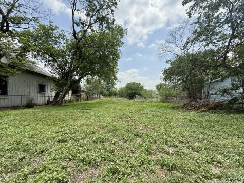 622 Martin Luther King Drive San Antonio TX 78203