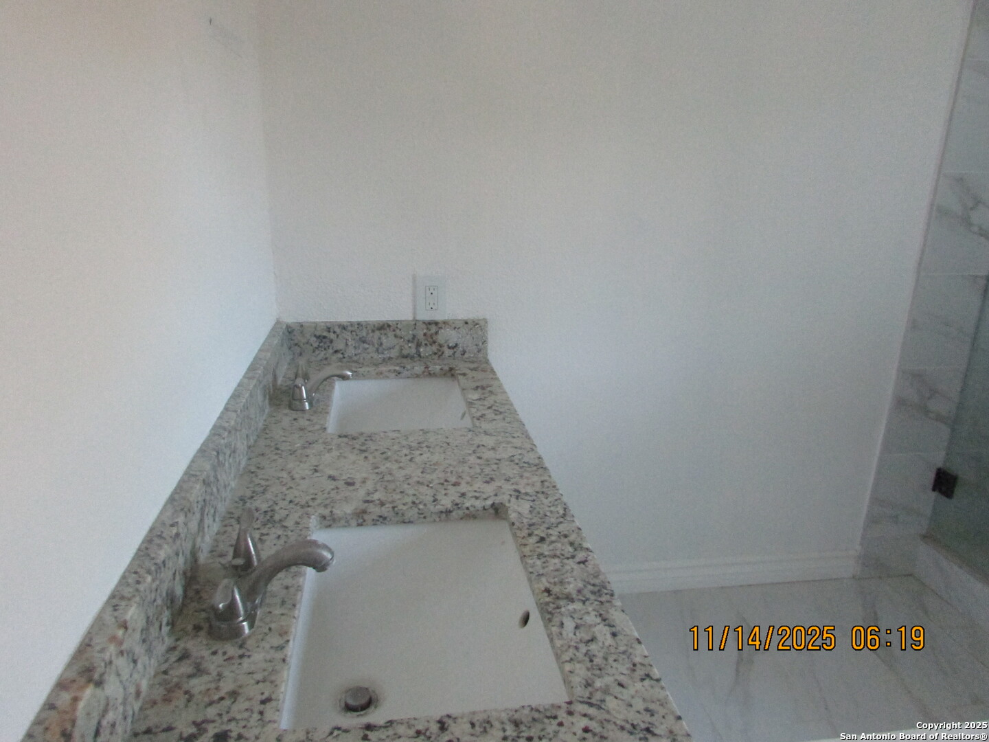 5243 Fountain Lake San Antonio TX 78244