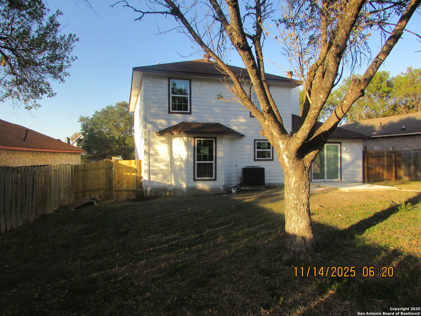 5243 Fountain Lake San Antonio TX 78244