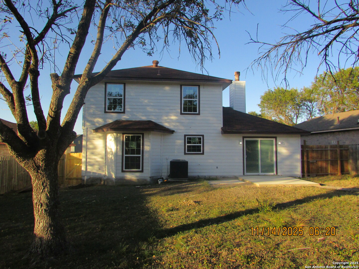 5243 Fountain Lake San Antonio TX 78244