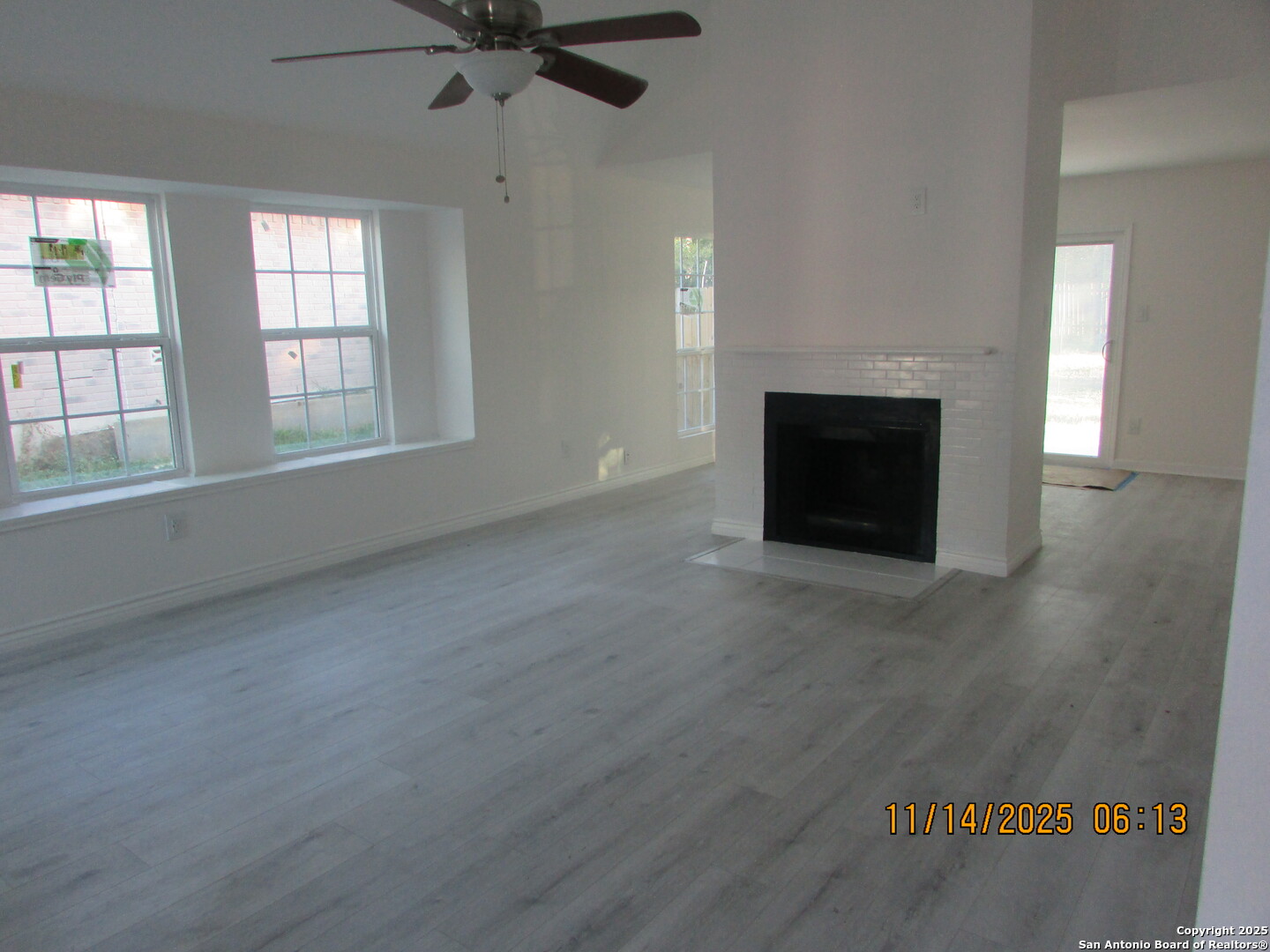 5243 Fountain Lake San Antonio TX 78244