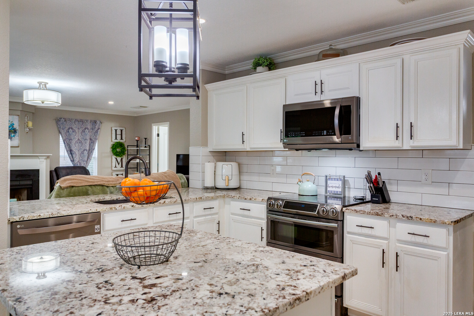 2422 Newoak Park San Antonio TX 78230
