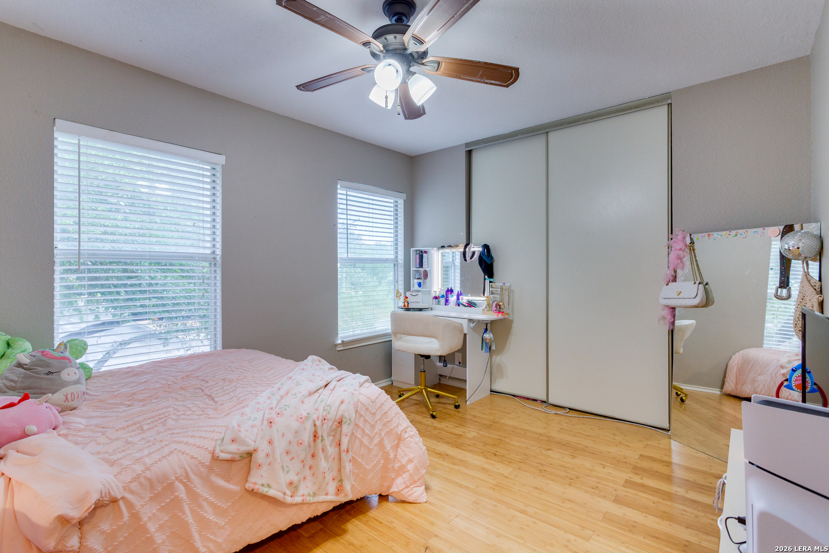 2422 Newoak Park San Antonio TX 78230