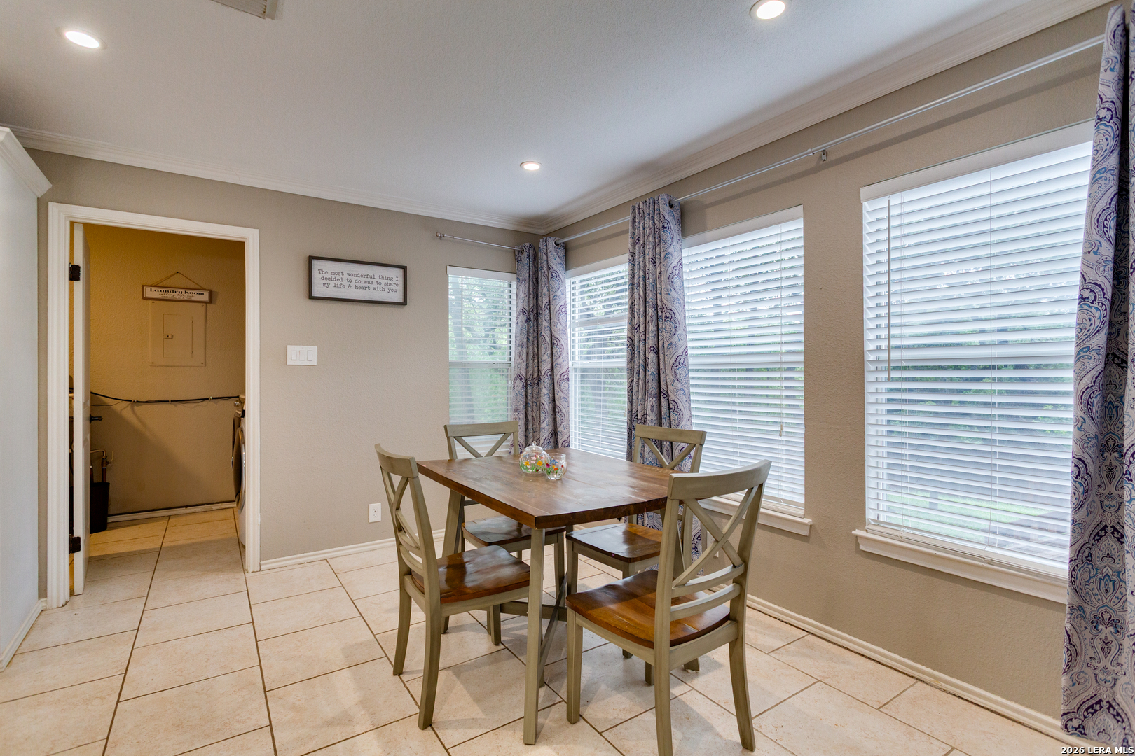 2422 Newoak Park San Antonio TX 78230