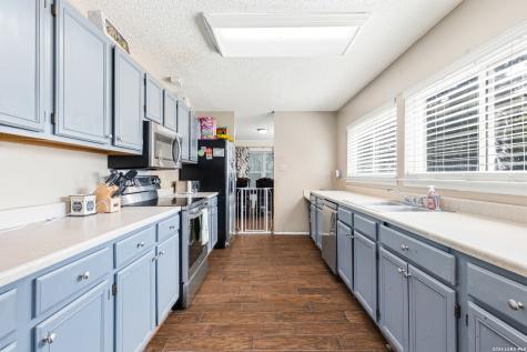 7503 Garden Grove San Antonio TX 78250
