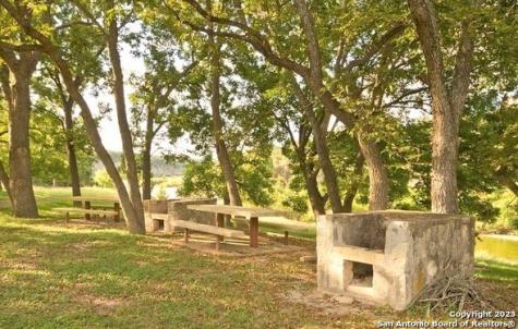00 Comanche Trail Bandera TX 78003