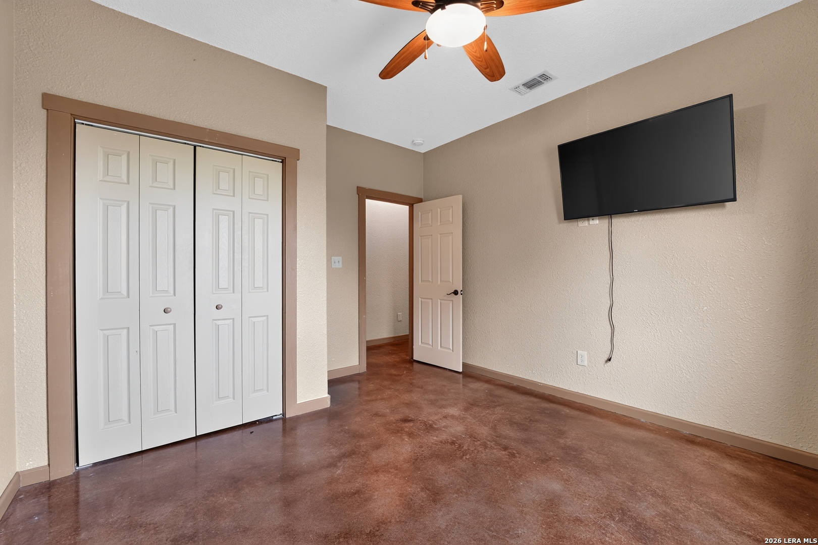 2217 County Road 412 Stockdale TX 78160