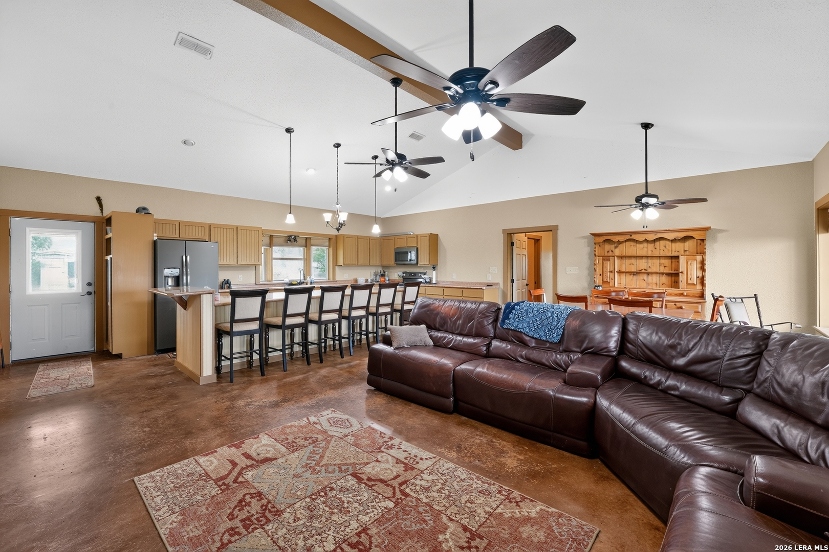 2217 County Road 412 Stockdale TX 78160